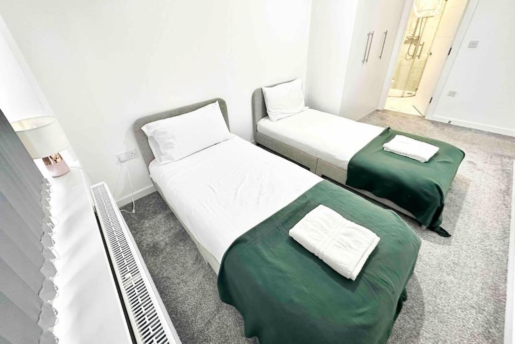 Paradigm House, Stunning 2-Bedroom Apartment 1, Free Parking, 牛津 外观 照片